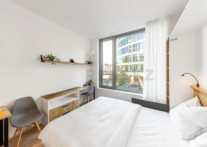 Mymozart Residence Lux Studio With Parking Included